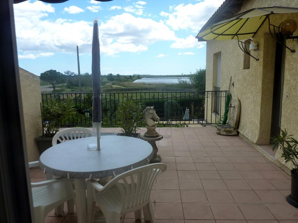 Longo Mai Hotel Arles Ngoại thất bức ảnh